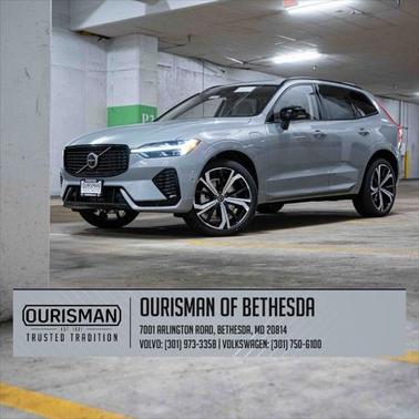 2025 Volvo XC60 Plug-In Hybrid T8 Ultra