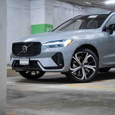 2025 Volvo XC60 Plug-In Hybrid T8 Ultra