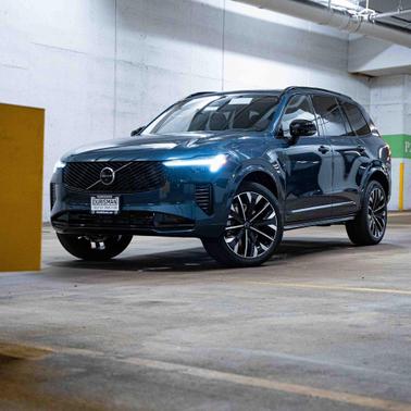 2026 Volvo XC90 B6 Ultra Dark Theme 7-Seater