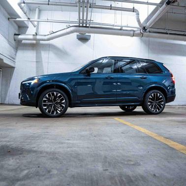 2026 Volvo XC90 B6 Ultra Dark Theme 7-Seater