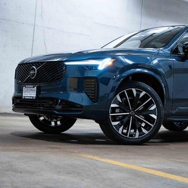 2026 Volvo XC90 B6 Ultra Dark Theme 7-Seater