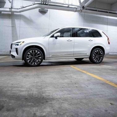 2026 Volvo XC90 B6 Ultra 7-Seater