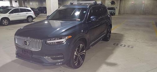2024 Volvo XC90 B6 Ultimate Bright Theme 7-Seater