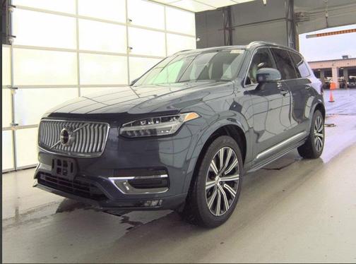 2024 Volvo XC90 B6 Plus Bright Theme 7-Seater