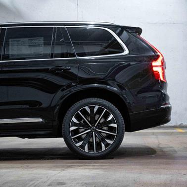 2026 Volvo XC90 Ultra, B6 AWD Gas (mild hybrid), Gasoline, Bright, 6 Seats