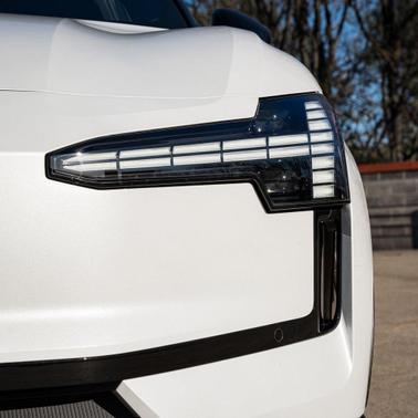 2025 Volvo EX30 Twin Motor Ultra