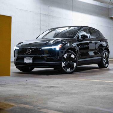 2025 Volvo EX30 Twin Motor Plus