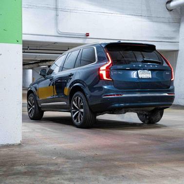 2026 Volvo XC90 Core, B6 AWD Gas (mild hybrid), Gasoline, Bright, 7 Seats