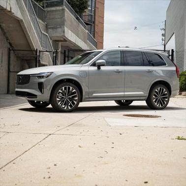 2025 Volvo XC90 Plug-In Hybrid T8 Ultra 7-Seater