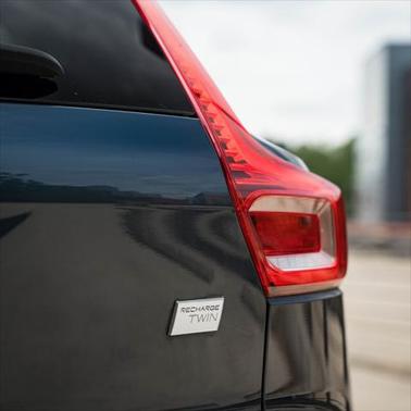 2022 Volvo XC40 Recharge Pure Electric P8 Twin Plus