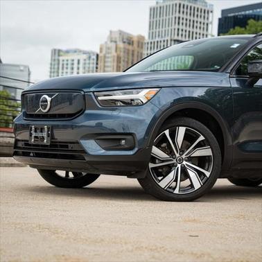 2022 Volvo XC40 Recharge Pure Electric P8 Twin Plus