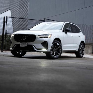 2026 Volvo XC60 B5 Ultra