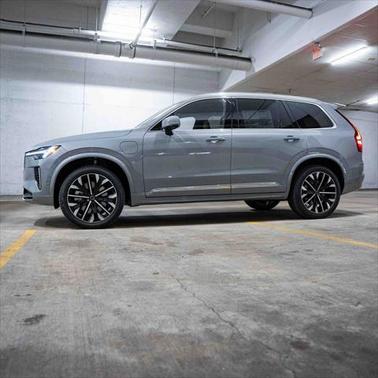 2025 Volvo XC90 Plug-In Hybrid T8 Plus 7-Seater