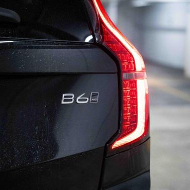 2026 Volvo XC90 B6 Ultra 7-Seater