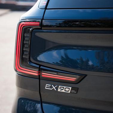 2025 Volvo EX90 Twin Motor Ultra
