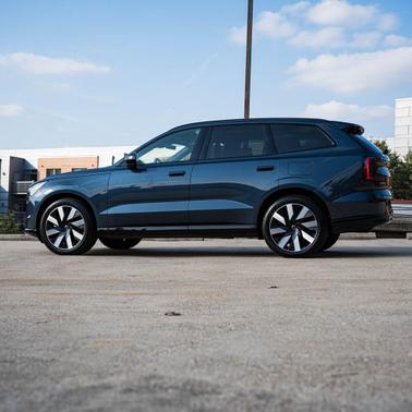 2025 Volvo EX90 Twin Motor Ultra