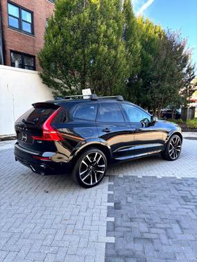 2025 Volvo XC60 Plug-In Hybrid T8 Ultra