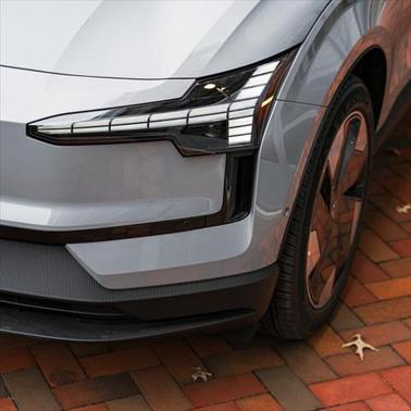2025 Volvo EX30 Twin Motor Plus