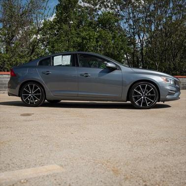 2017 Volvo S60 T5 Dynamic