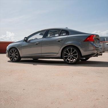 2017 Volvo S60 T5 Dynamic