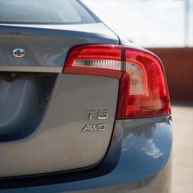 2017 Volvo S60 T5 Dynamic