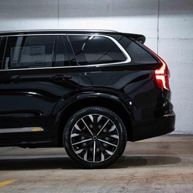 2026 Volvo XC90 Plug-In Hybrid T8 Ultra 7-Seater