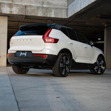 2023 Volvo XC40 Recharge Pure Electric Twin Ultimate