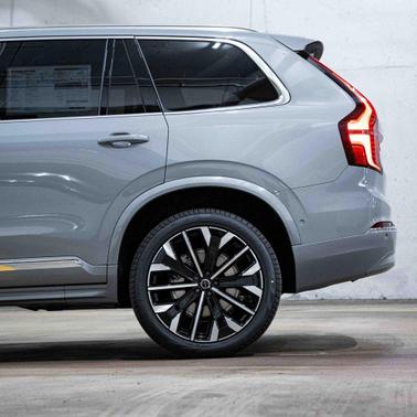 2026 Volvo XC90 B6 Plus 6-Seater