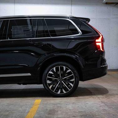2025 Volvo XC90 Plug-In Hybrid T8 Ultra 7-Seater