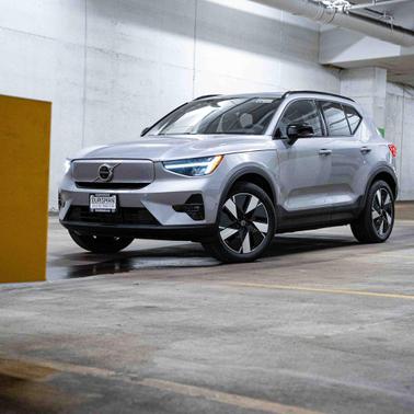 2026 Volvo EX40 Plus, Twin Motor, Fully electric