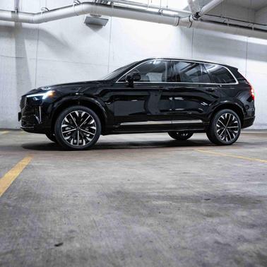 2026 Volvo XC90 Plug-In Hybrid T8 Plus 7-Seater