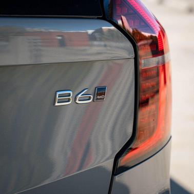 2026 Volvo XC90 B6 Ultra 7-Seater