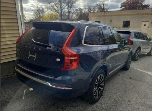 2023 Volvo XC90 Recharge Plug-In Hybrid T8 Plus 6-Seater