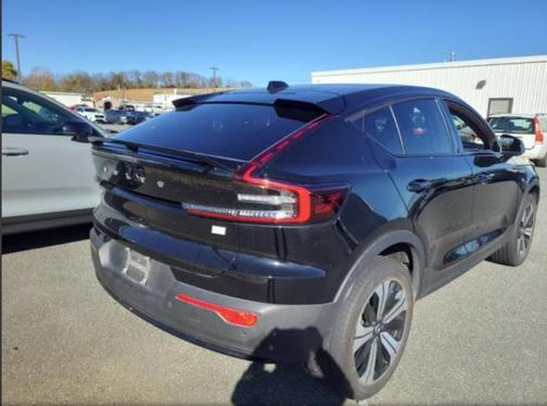 2023 Volvo C40 Recharge Pure Electric Twin Plus