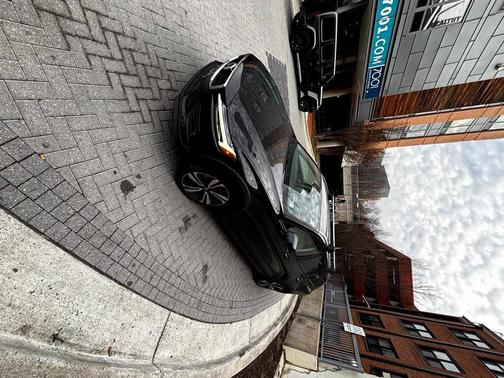 2023 Volvo V60 Cross Country B5 Plus