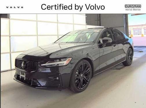 Onyx Black 2024 Volvo S60 Plus
