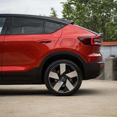 2022 Volvo C40 Recharge Pure Electric P8 Ultimate