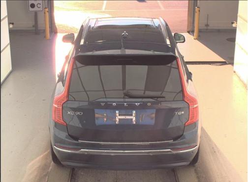 2025 Volvo XC90 Plug-In Hybrid T8 Plus 7-Seater