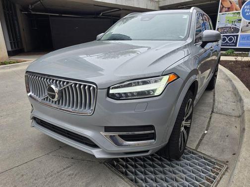 Gray Metallic 2025 Volvo XC90 Plug-In Hybrid T8 Plus 7-Seater