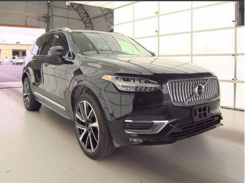 2024 Volvo XC90 B6 Plus Bright Theme 7-Seater