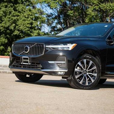 Onyx Black 2023 Volvo XC60 Plus