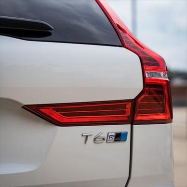 2018 Volvo XC60 T6 R-Design