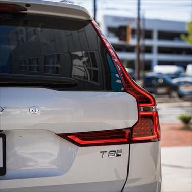 2025 Volvo XC60 Plug-In Hybrid T8 Ultra