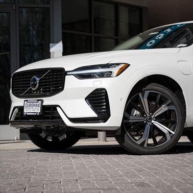 2025 Volvo XC60 Plug-In Hybrid T8 Ultra