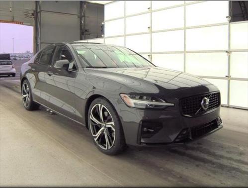 2025 Volvo S60 B5 Core