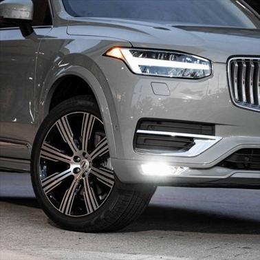 2025 Volvo XC90 Plus