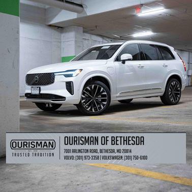 2025 Volvo XC90 Plug-In Hybrid T8 Plus 7-Seater