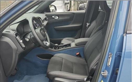 2023 Volvo XC40 Recharge Pure Electric Twin Plus