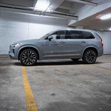 2025 Volvo XC90 B6 Ultra