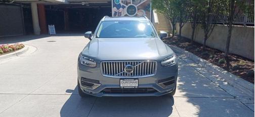 2022 Volvo XC90 T6 Inscription